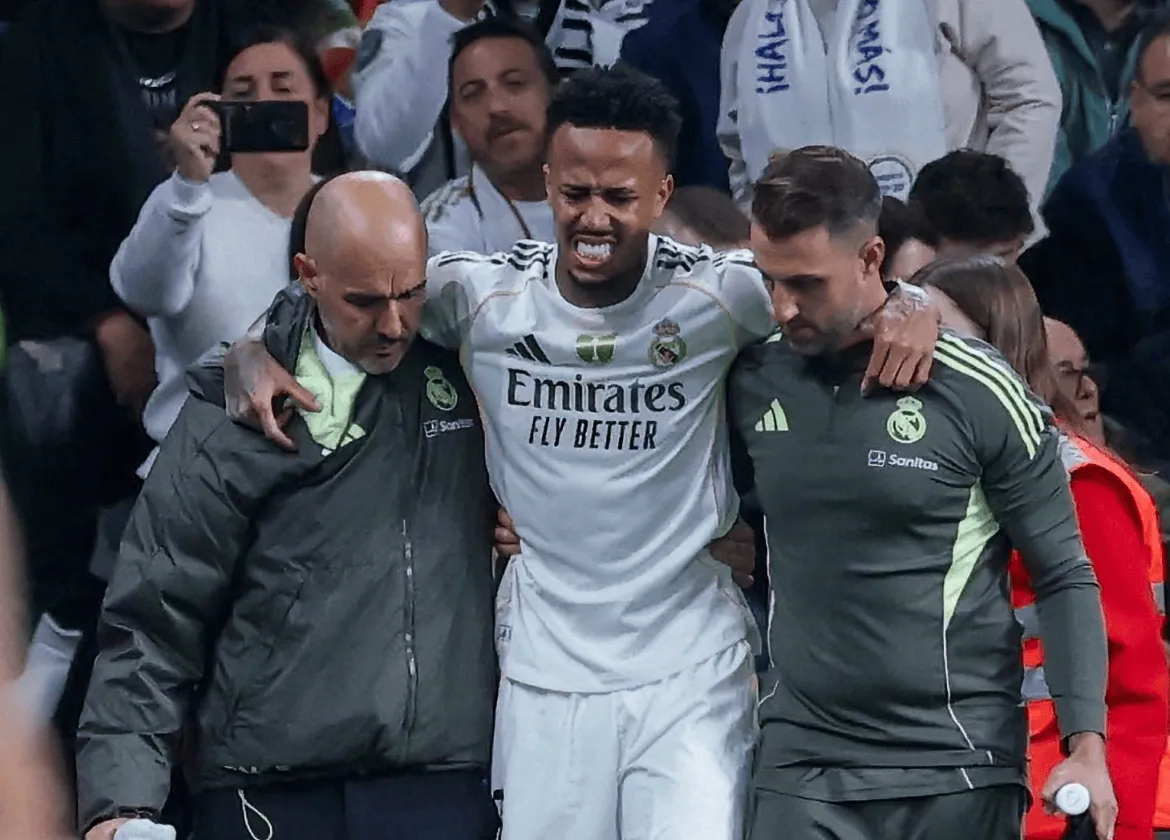 内马尔伤愈复出首战造三球，巴西天王满血归来