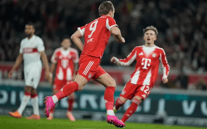 英超最新积分榜：阿森纳绝杀反超，争四格局白热化